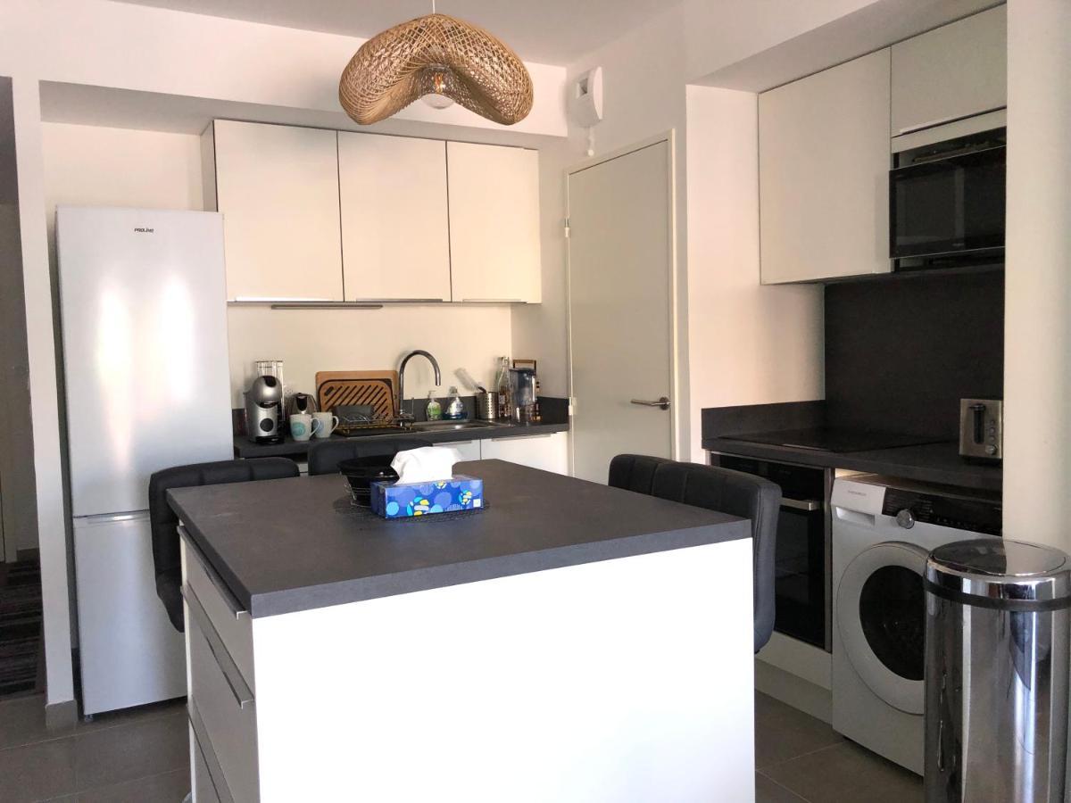 Sainte Maxime - Superbe Appartement Neuf Classe 4 Etoiles Esterno foto