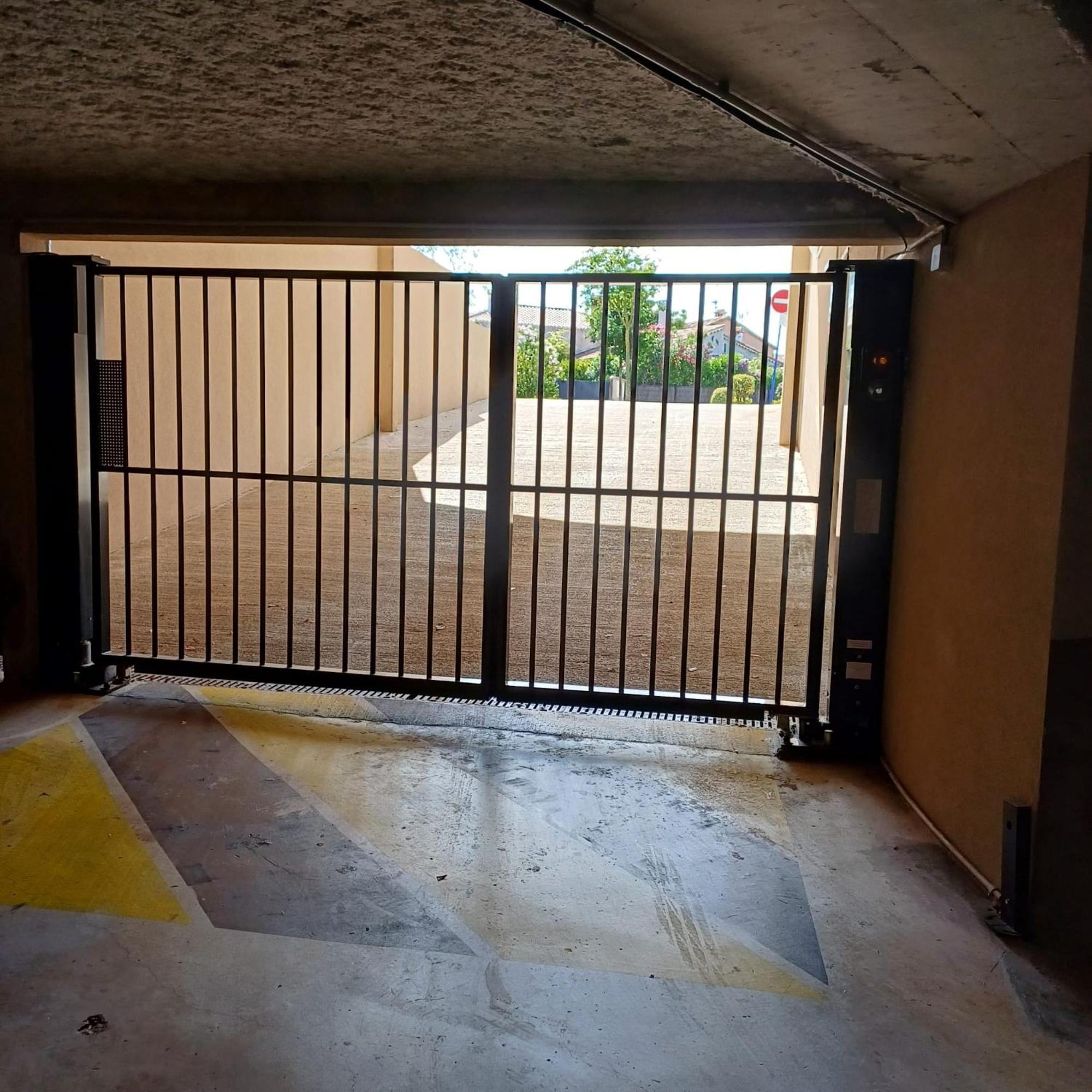 Sainte Maxime - Superbe Appartement Neuf Classe 4 Etoiles Esterno foto